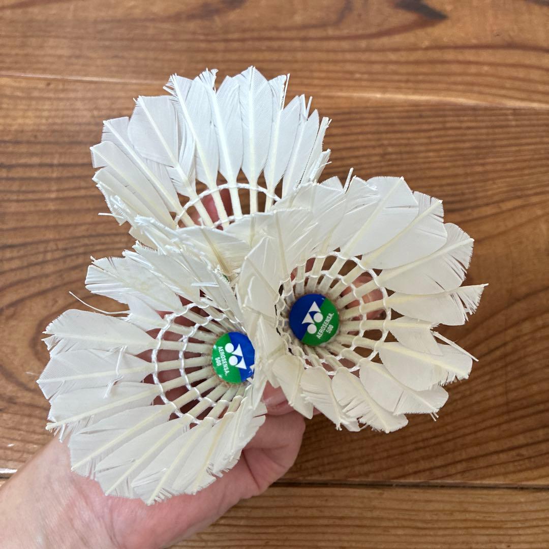 s*u様 ヨネックスシャトル　エアロセンサ　104球（厳選）