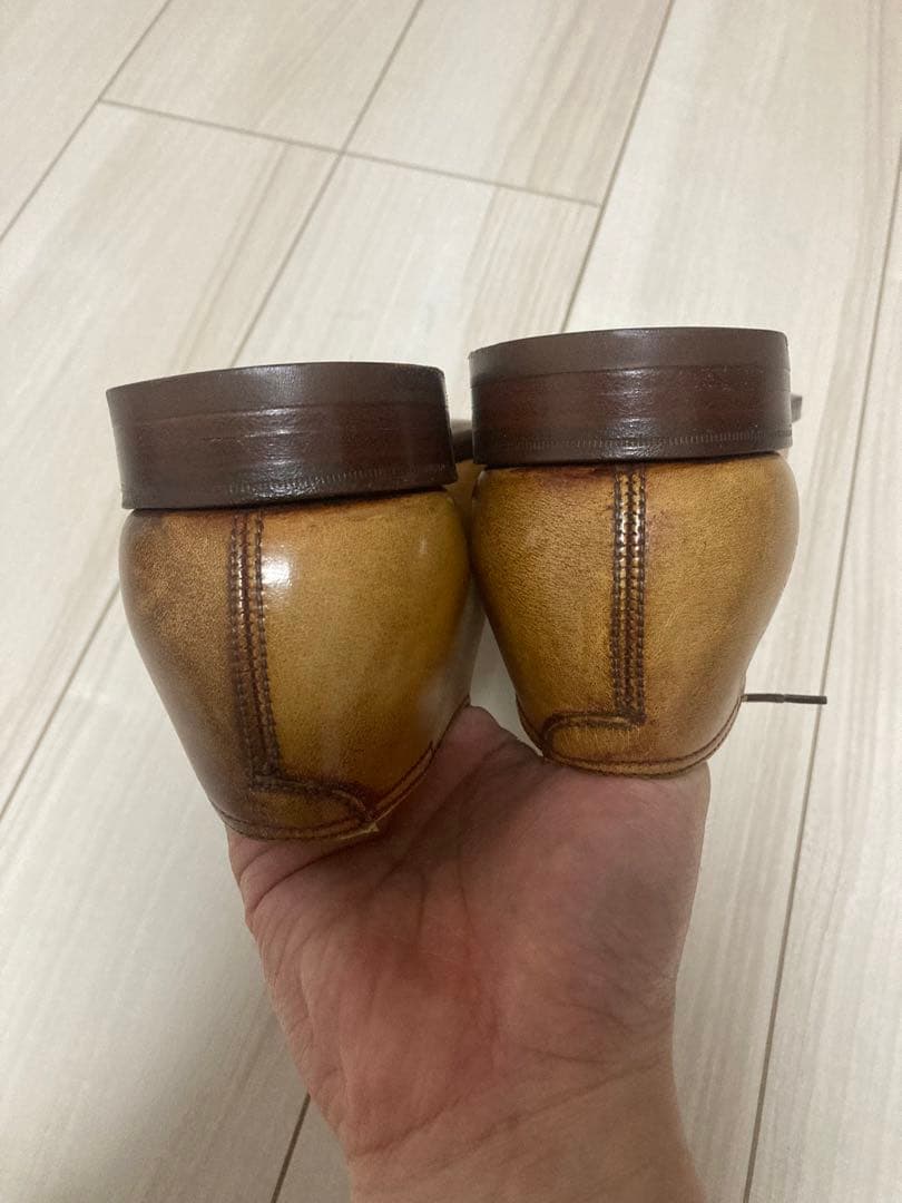 ハンドグレード クロケットアンドジョーンズ ホールカット ROSEMOOR