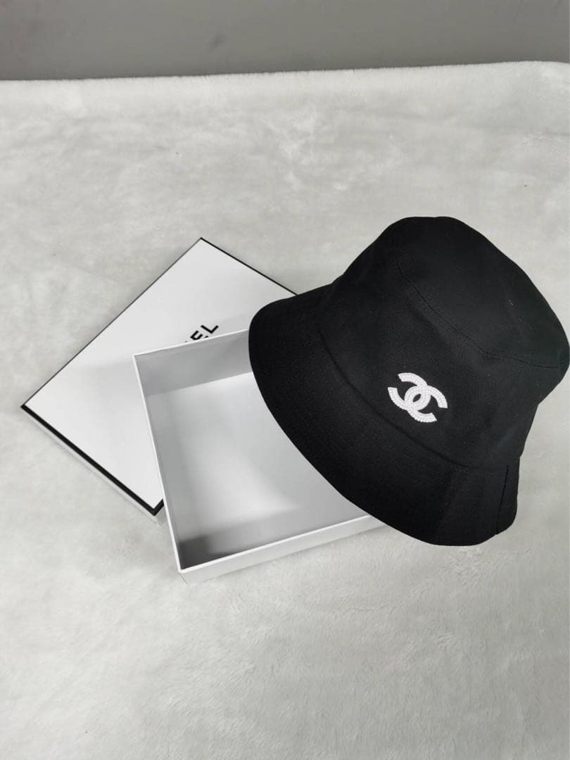 CHANEL ビーズ刺繍 ブラックバケットハット