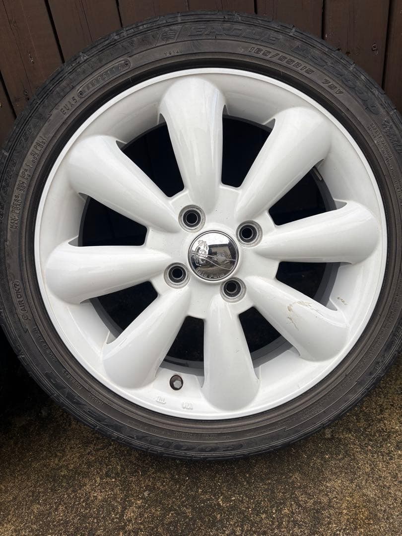 15インチ ホワイト 8スポークホイール
