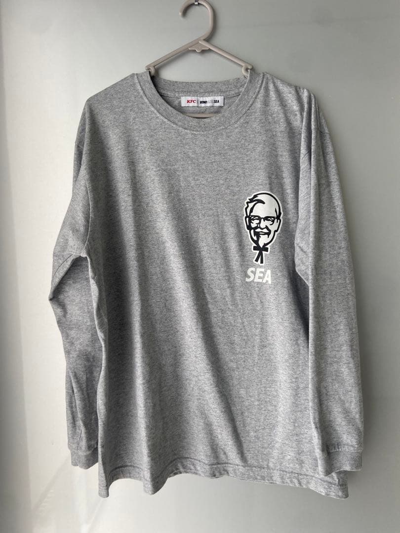 ケンタッキー　ウィンダンシー コラボロングスリーブ Tシャツグレー