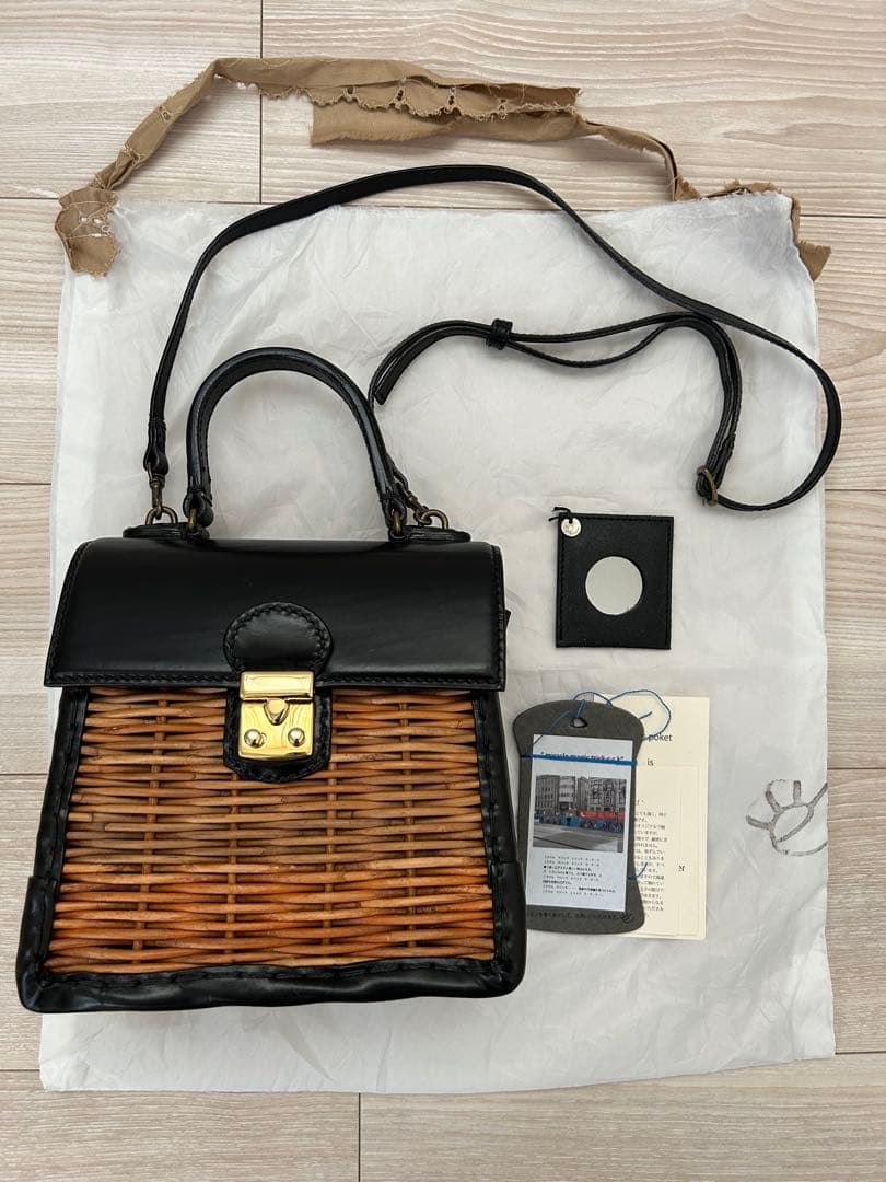 エバゴス　ケリー　ミニ　黒