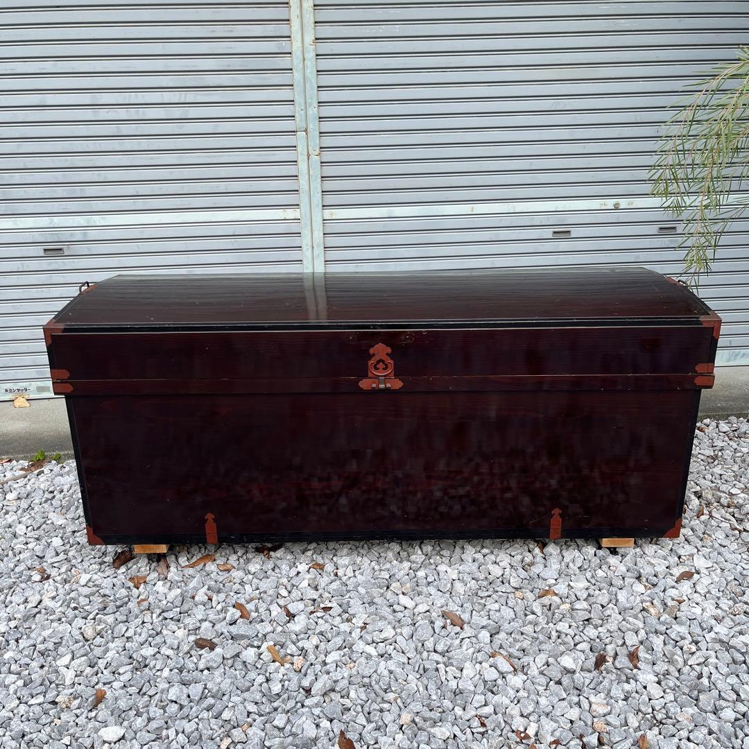 当時物 特大 朱色 長持箪笥 木製の箪笥