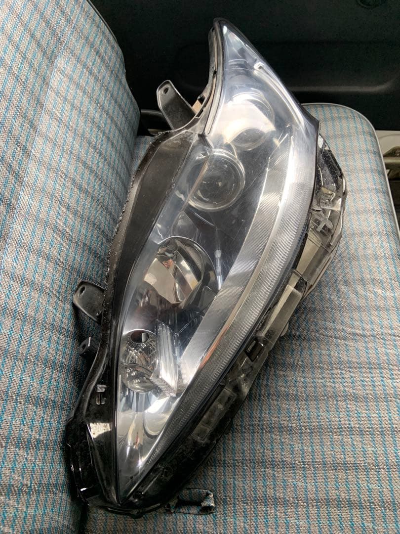 レクサスct 中期 バージョンCヘッドライト(助手席側) 2014年式