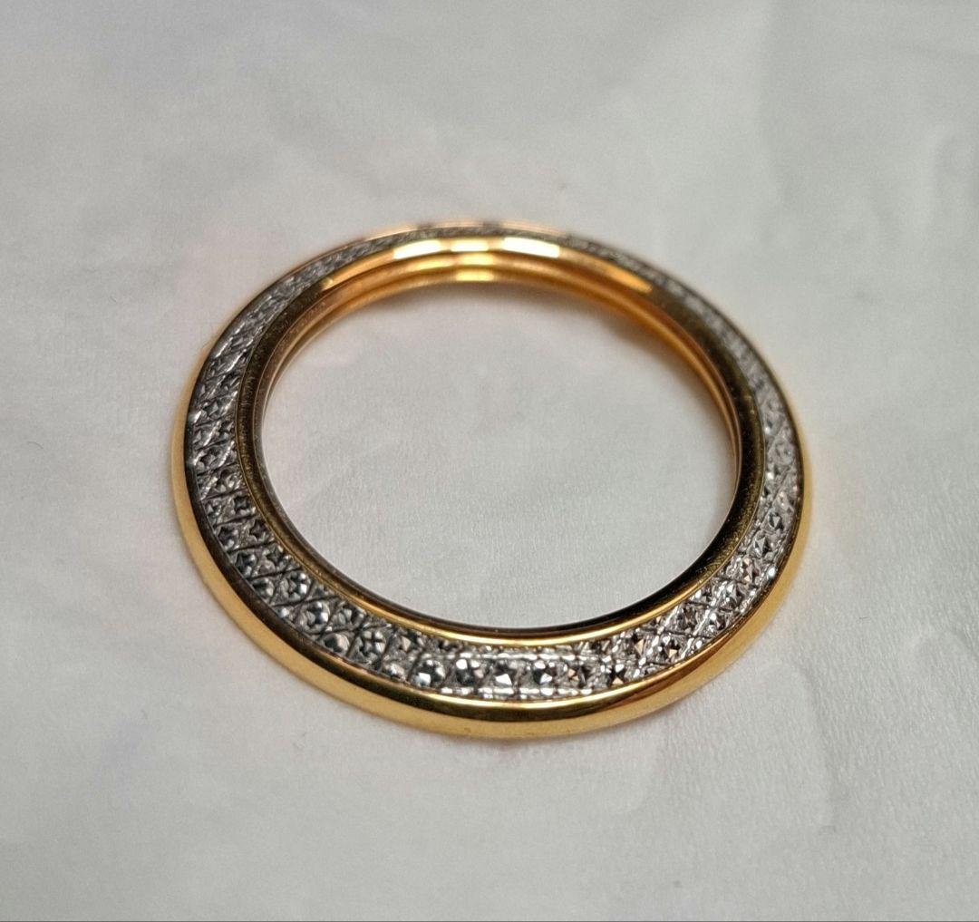 グッチ　チェンジベゼル　ダイヤモンドカット　ベゼル　ゴールド