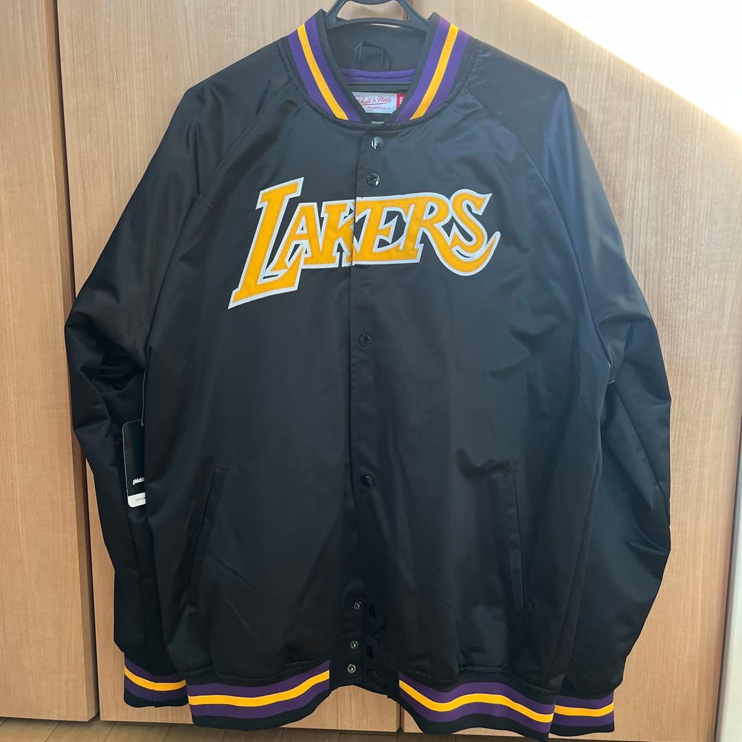 Mitchell & Ness Lakers スタジャン XL