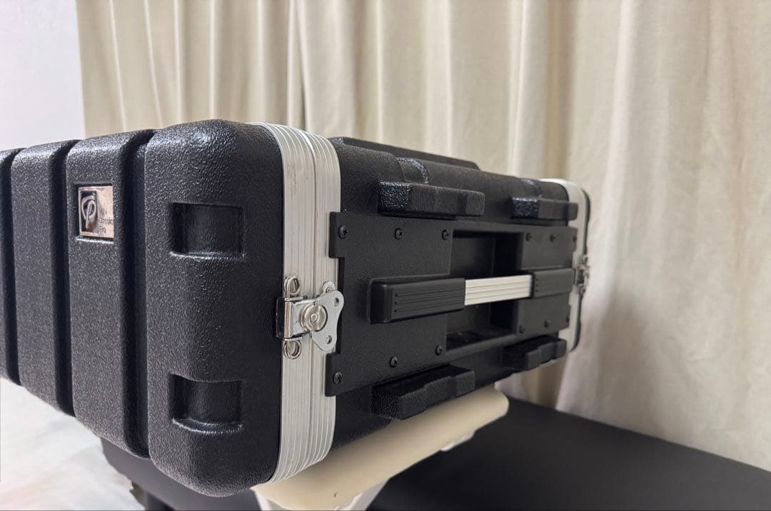 4Uラックケース - CLASSIC PRO CPA04