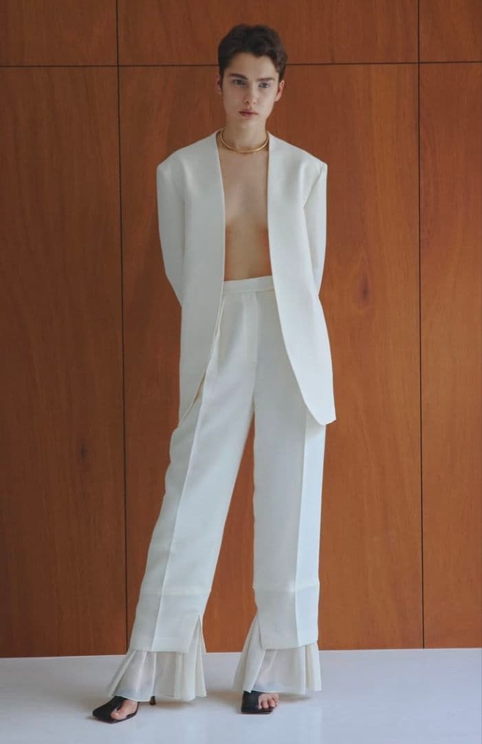 IIROT　イロット　ノーカラージャケット