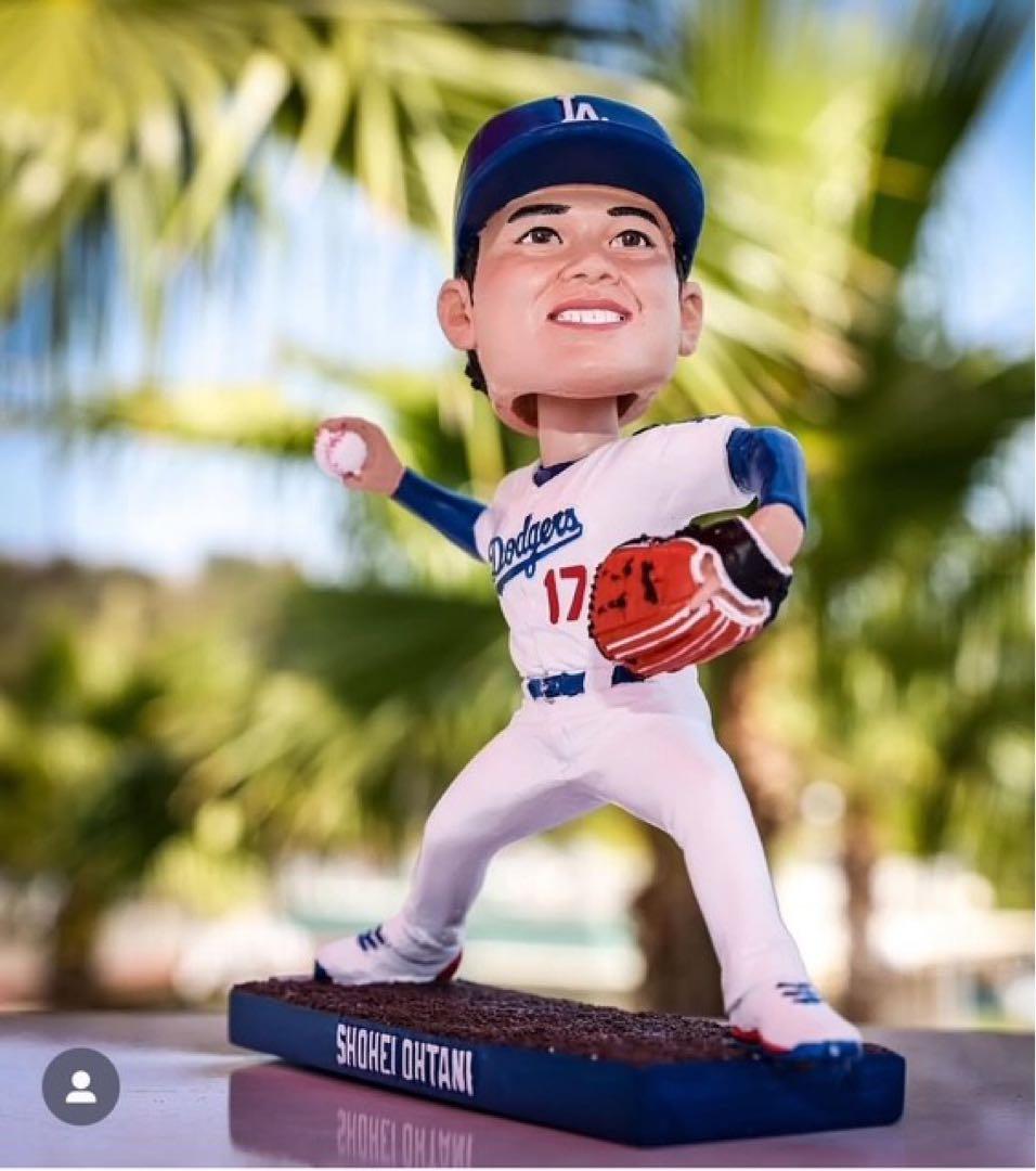 大谷翔平　ボブルヘッド 9月10日　球場配布　投球ポーズ　フィギュア