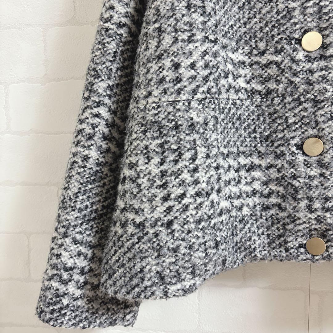 ミラオーウェン ノーカラー コクーン 金ボタン ショートコート ジャケット 上着