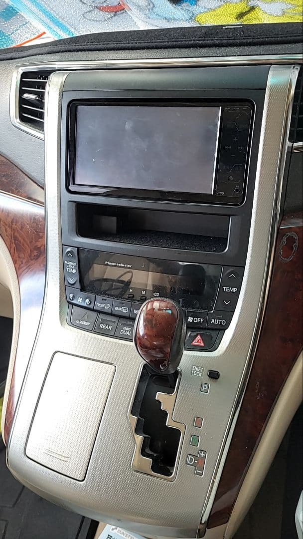 ぴーちゃんmama専用　 カーナビ