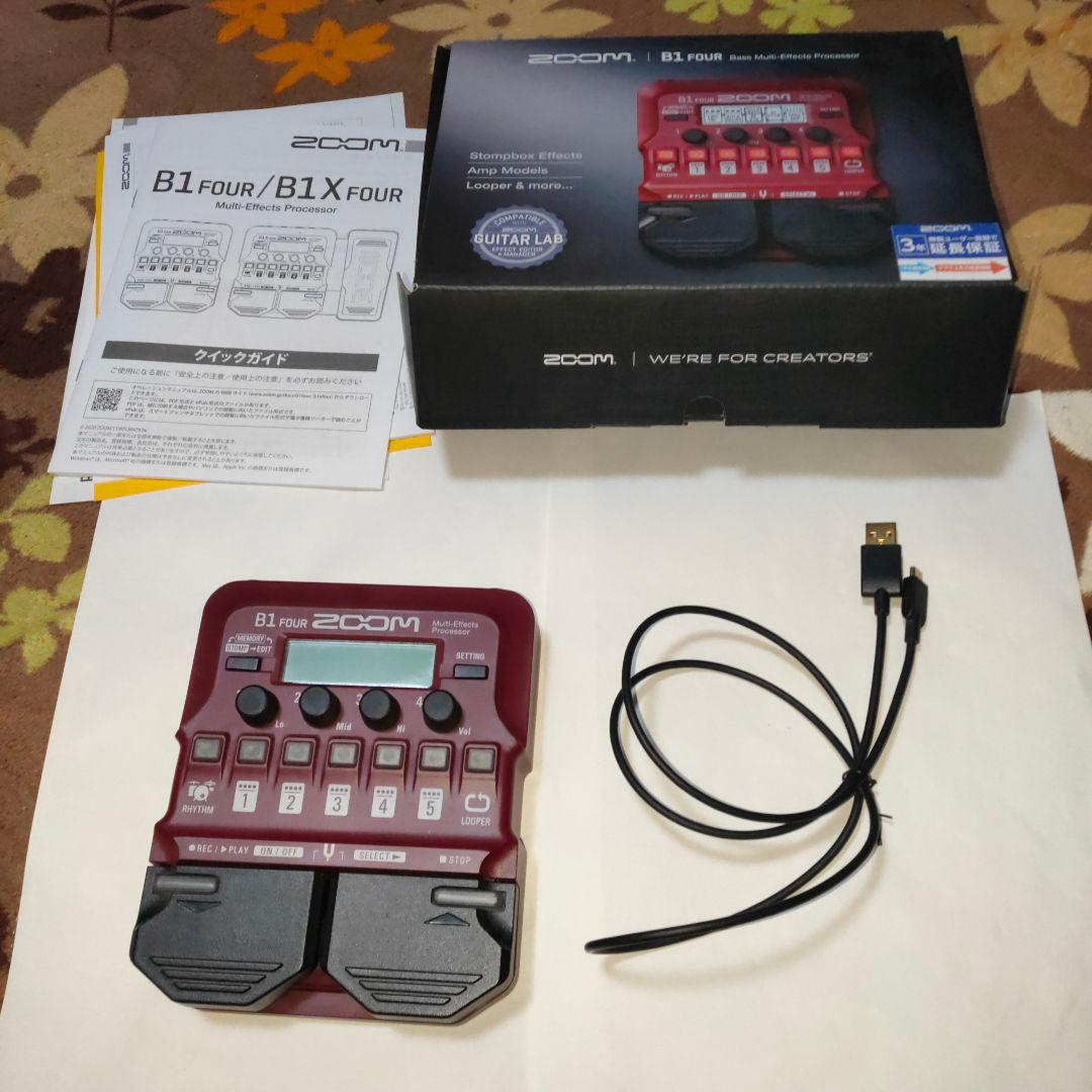 ZOOM B1 FOUR ベースマルチ 専用袋とUSBケーブル付き