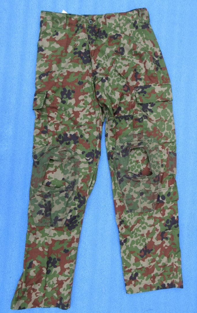 ３B陸上自衛隊迷彩服上下セット（クレイタイプニーパッド対応モデル、パッド無し）