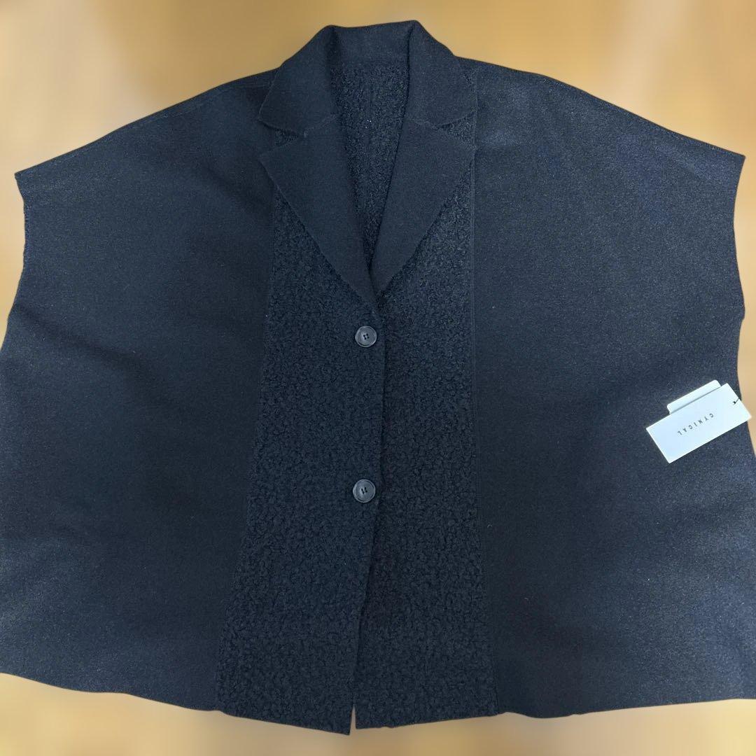 期間限定お値下げ！ CYNICAL ノースリーブハーフコートMAL