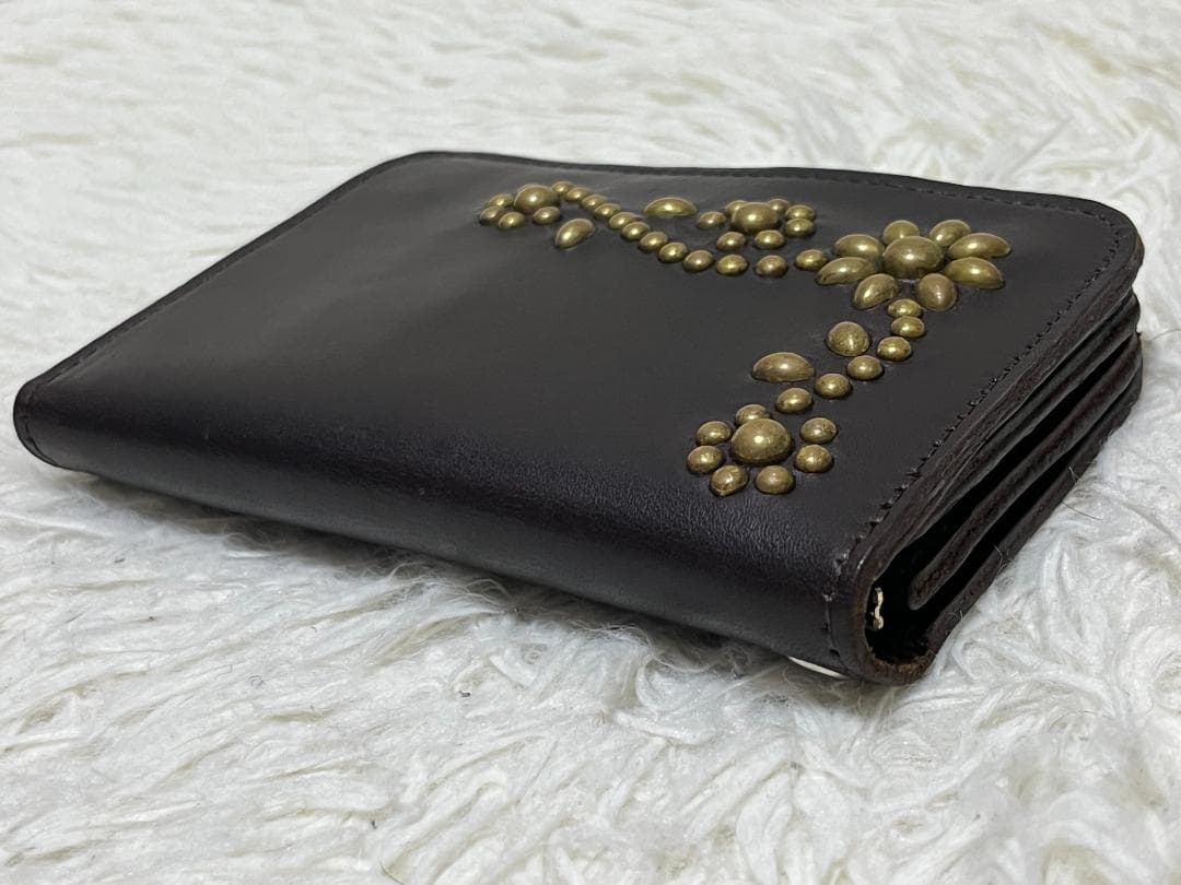 HTC ミディアムウォレット キーホルダー フラワーモチーフ ダークブラウン