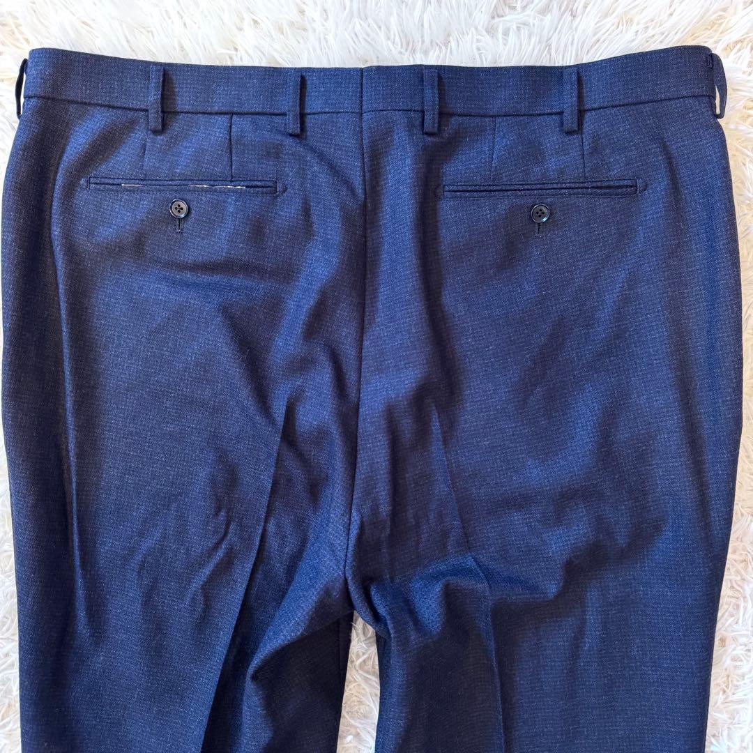 【パニ様 美品】LESMUES スーツ セットアップ E7 紺 青山