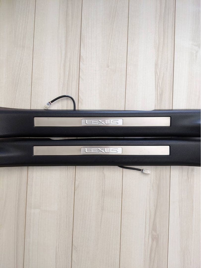 LEXUS 20RX 純正スカッフイルミネーション