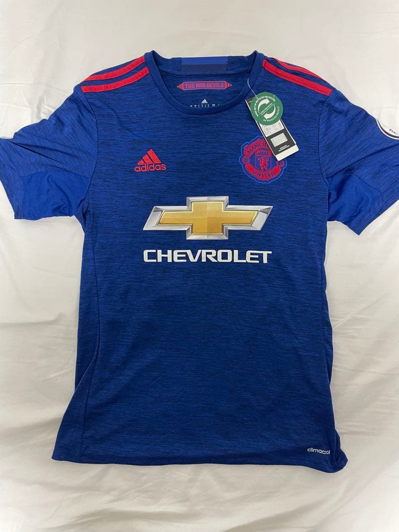 マンチェスターユナイテッド　ムヒタリアン　ユニフォーム