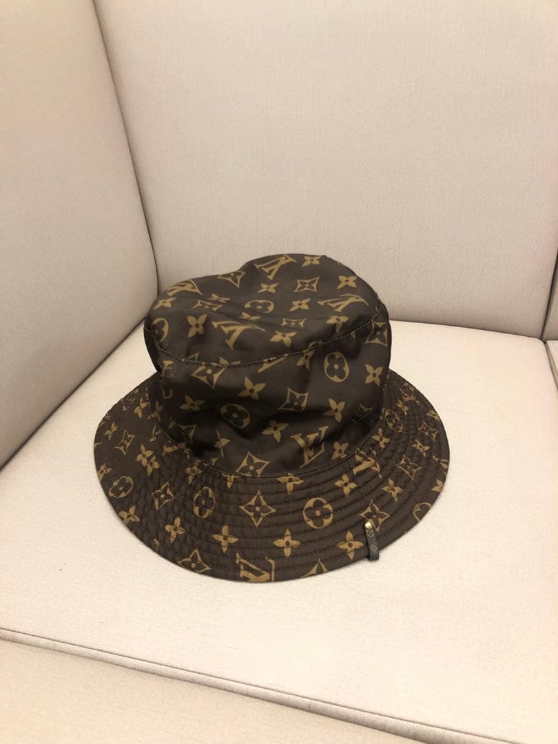 Louis Vuitton バケットハット ブラック×モノグラム柄