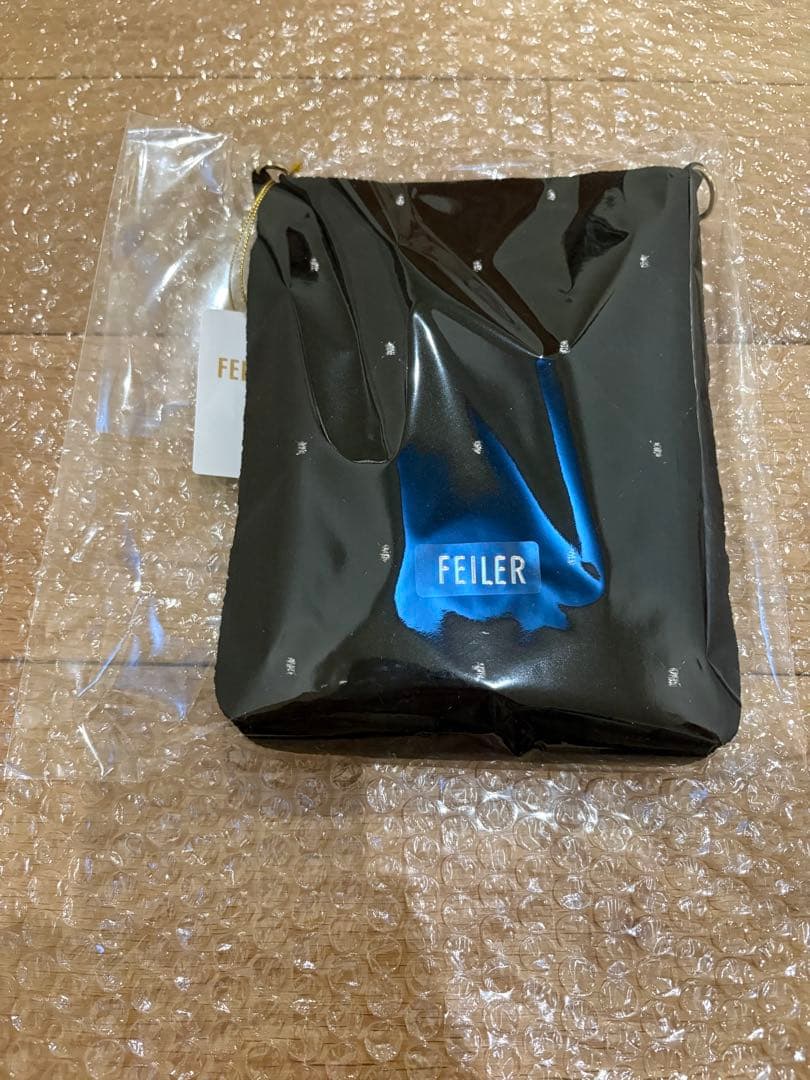 新品未使用未開封　フェイラー　チェーンポシェット　ユニ ブラック