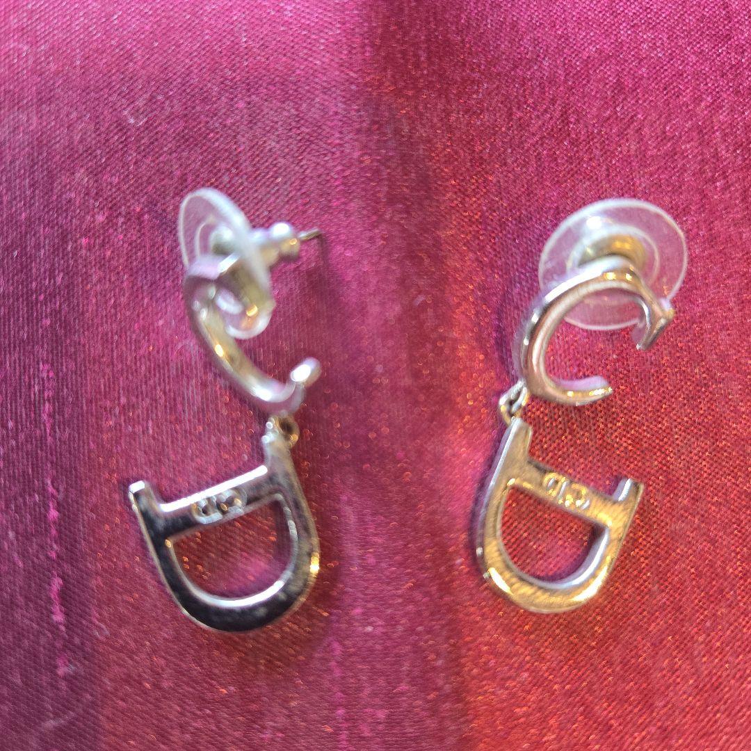 【Dior】シルバー D型ペンダント ネックレスとイヤリングセット