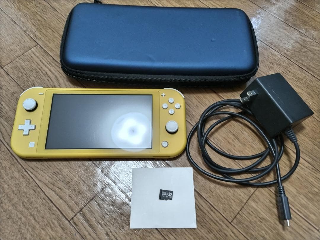Nintendo Switch Lite イエロー 本体 付属品有り