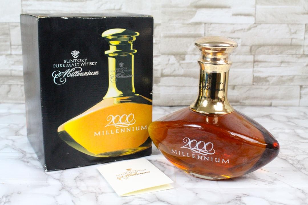 ♡サントリーピュアモルトウイスキー ミレニアム2000 箱付