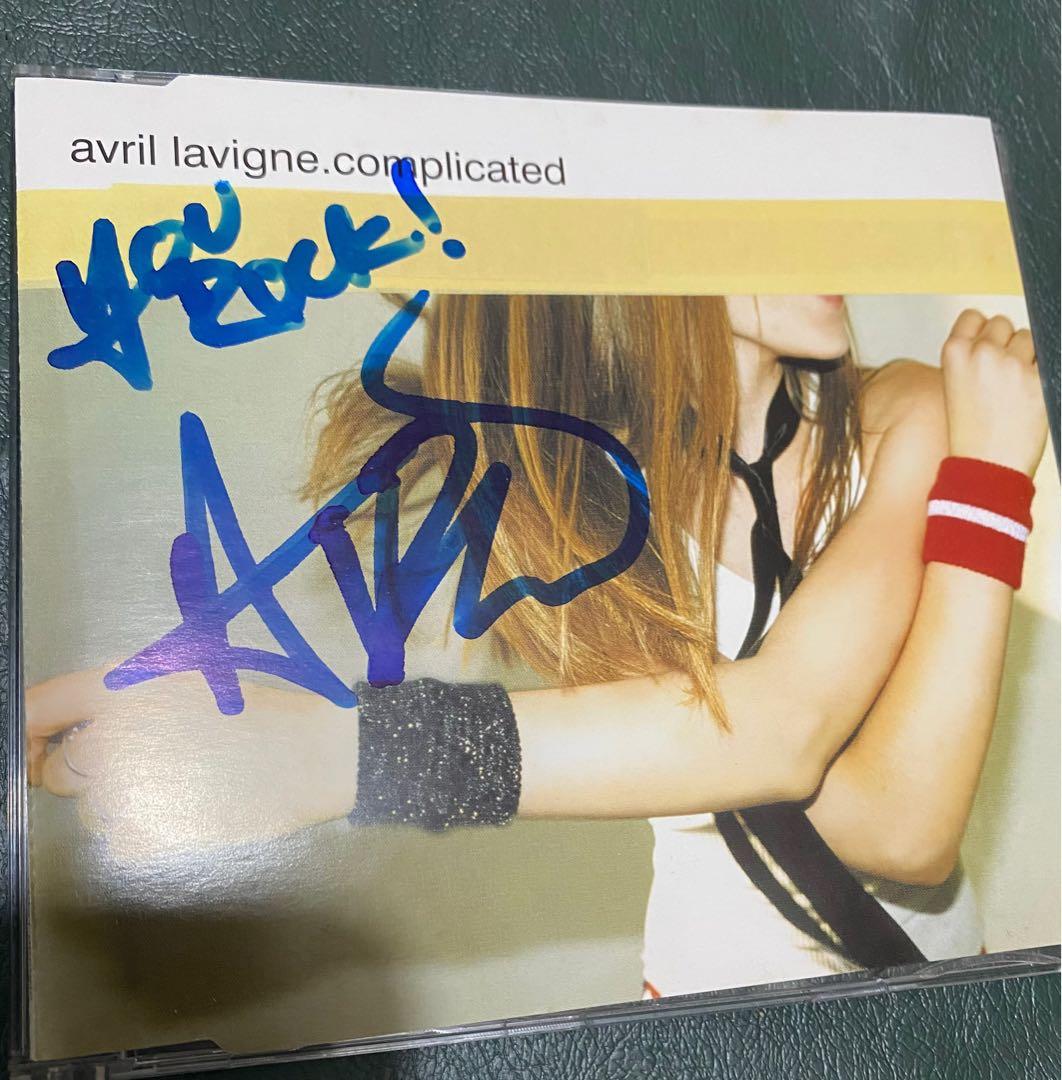 直筆サイン入り CD AVRIL LAVIGNE アヴリルラヴィーン