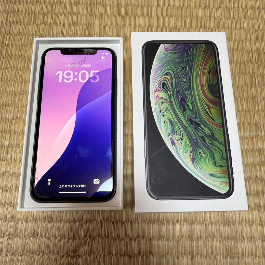 iPhone XS 266GB SIMフリー 画面割れ バッテリー73%