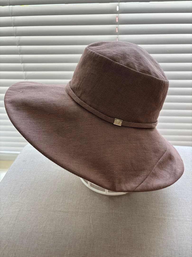 ヘレンカミンスキー、リネンのブラウンバケットハット