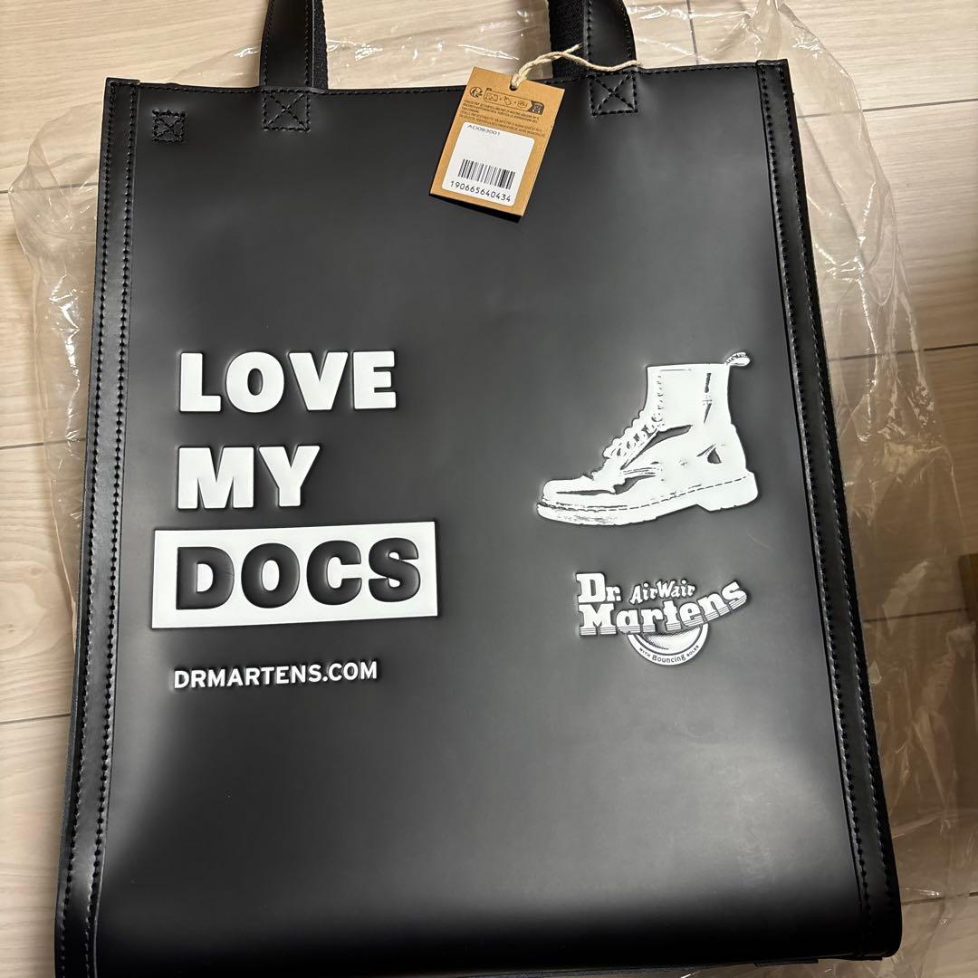 新品Dr. Martens レザートートバッグ　ドクターマーチン