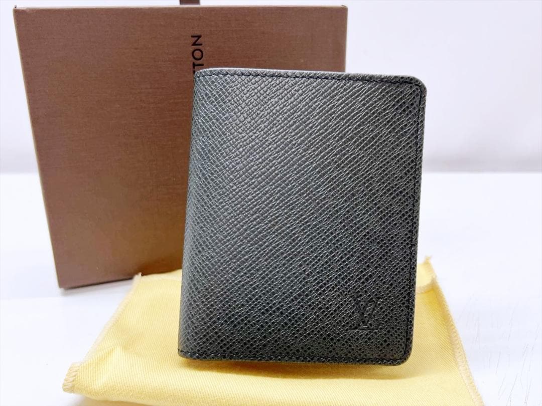 使用感なし ルイヴィトン タイガ マジェラン 二つ折り財布 M30552