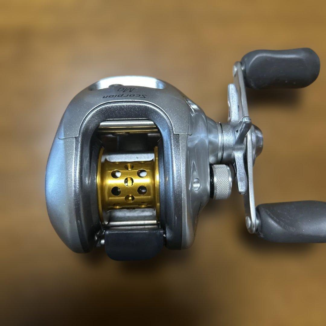 スコーピオンMg1000