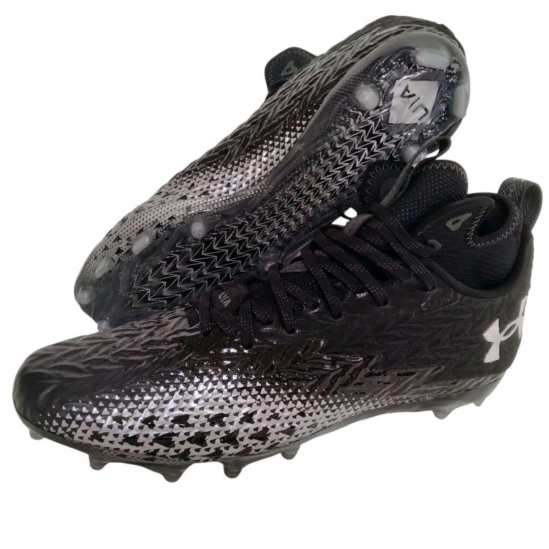 【29.5m ✨新品未使用✨】アンダーアーマー アメフトスパイク スポットライト