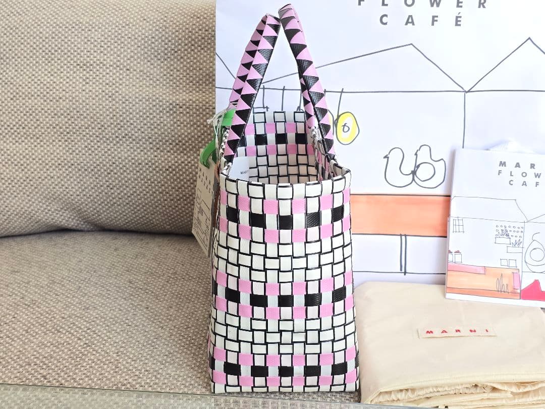 【新品/未使用】MARNI MARKET かごバッグ 保存袋とミニ紙袋付き