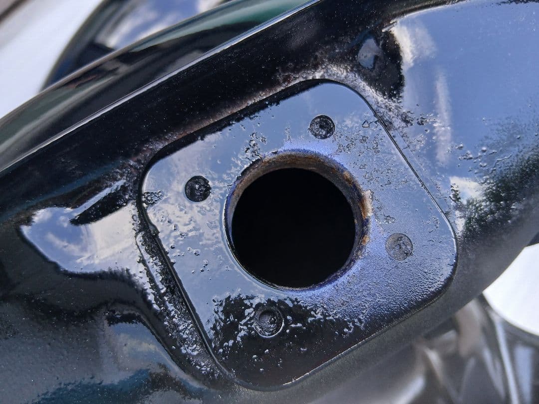 Kawasaki カワサキ ゼファー750 外装セット　ツヤ黒　※錆び取り剤付き