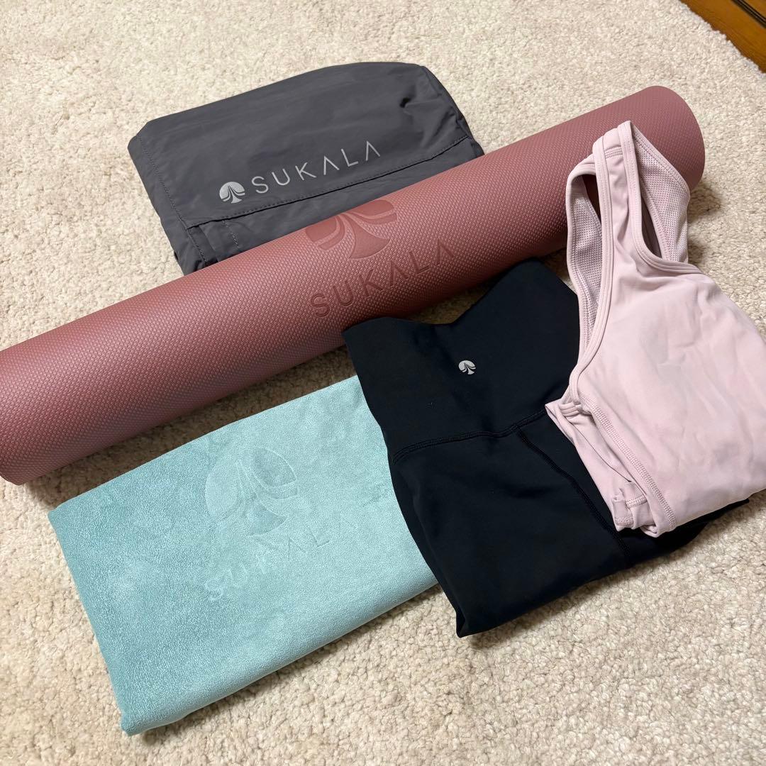 LAVA ヨガマット・ウェア・タオルセット