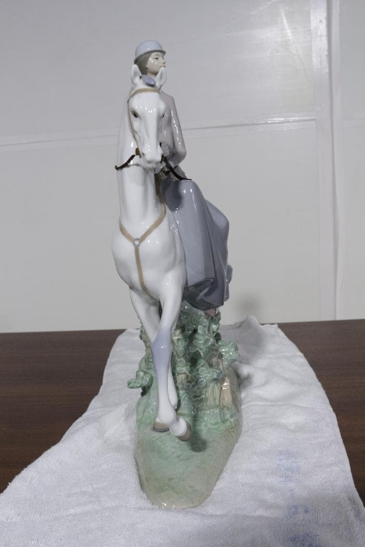 な*ん様 LLADROリヤドロ★白い馬の少女★20万★