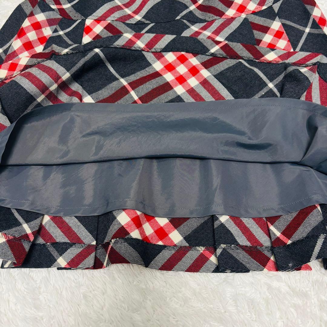 極美品 バーバリーブルーレーベル プリーツ スカート ロゴ刻印 ベルト チェック