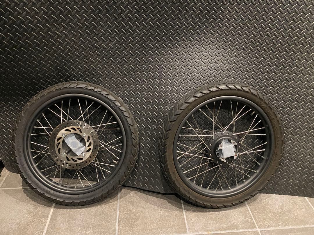 CT125 ハンターカブ JA65 純正ホイル＆タイヤ前後 フロント、リア