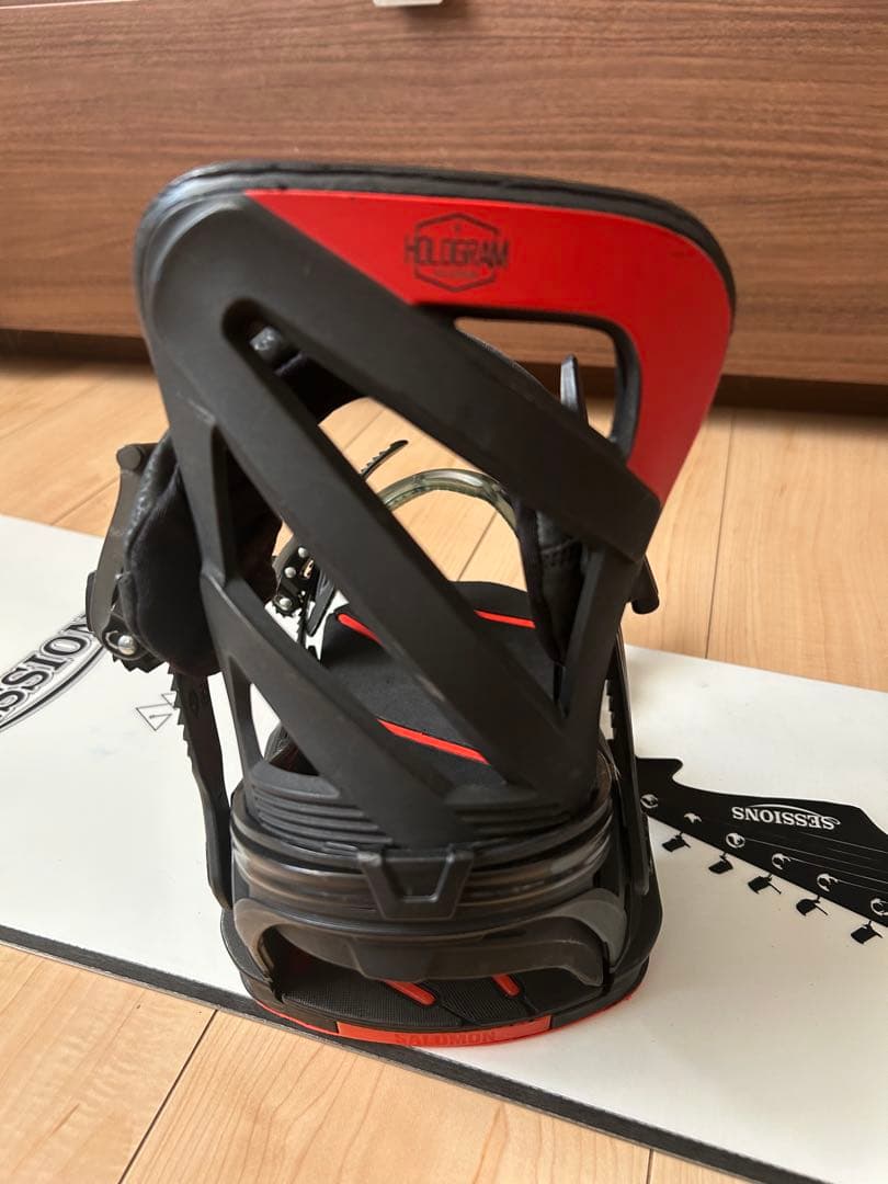 サロモン　ホログラムシャドウMサイズ