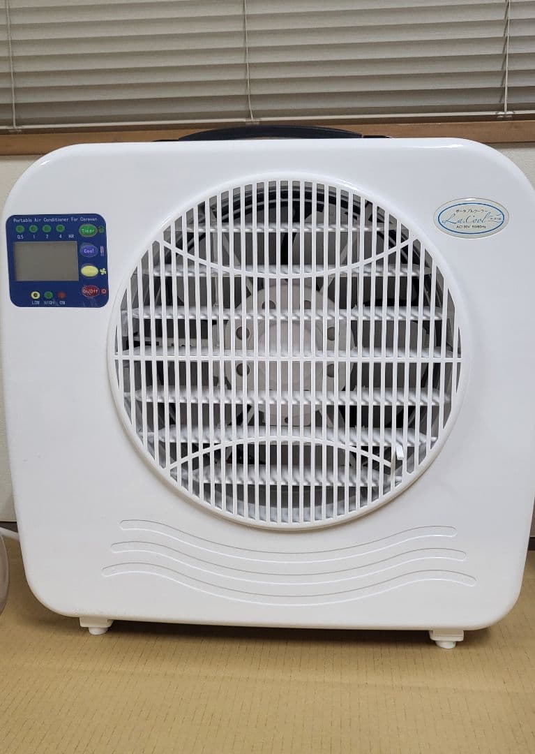 コイズミ　ラクール　車中泊　キャンプ　クーラー