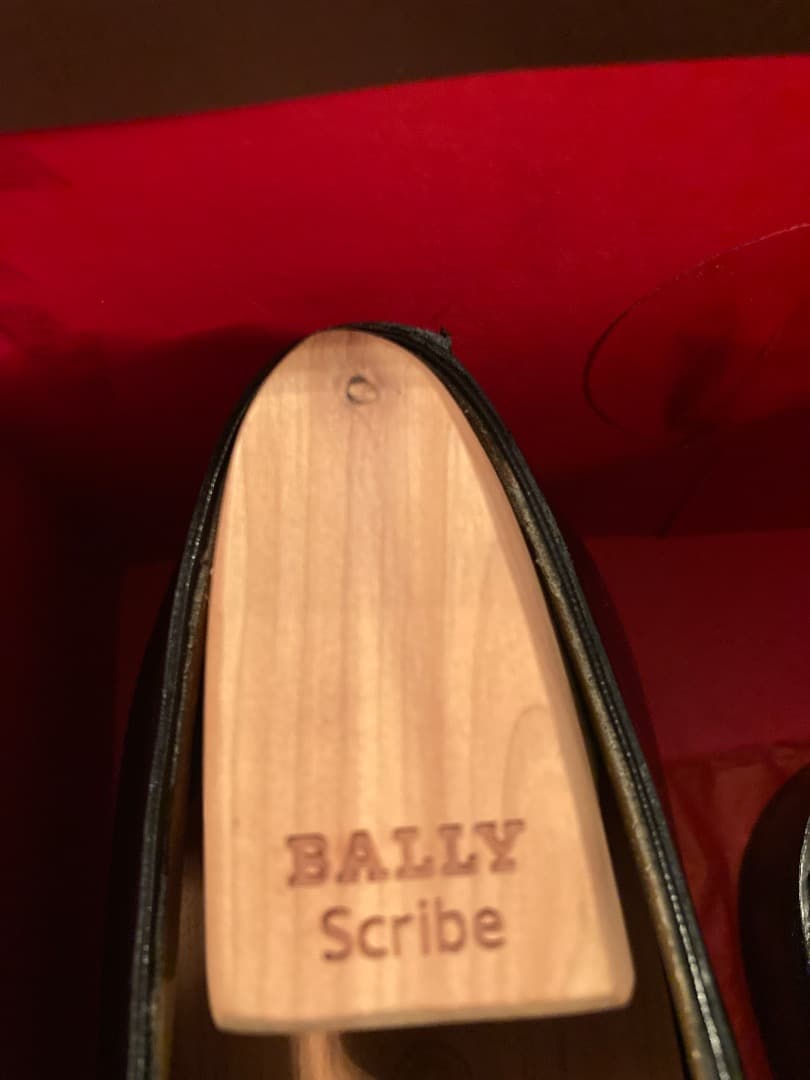 BALLY Scribeブラックレザードレスシューズ