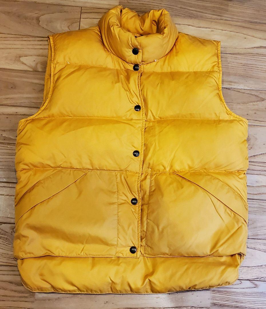 エルエルビーン ダウンベスト レトロ 経年劣化あります。あまり着用してない。