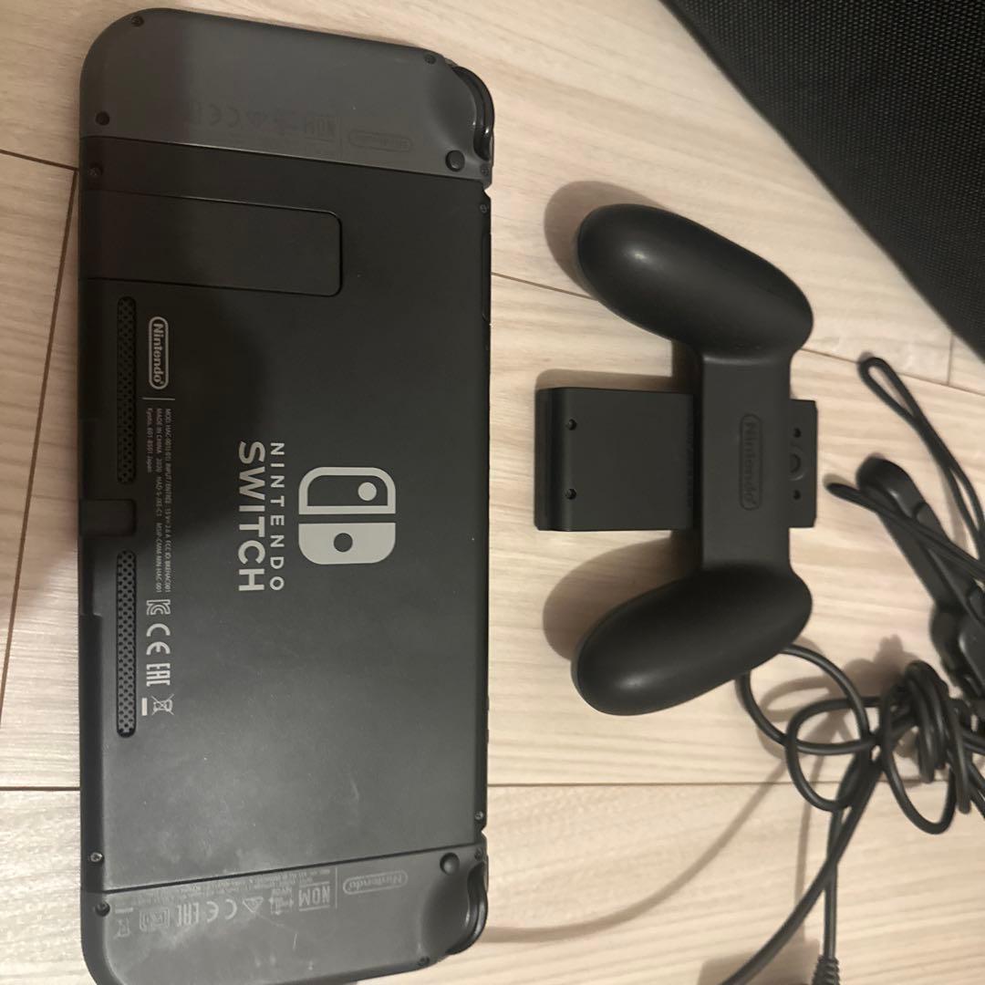 Nintendo Switch グレー本体　ケース付き