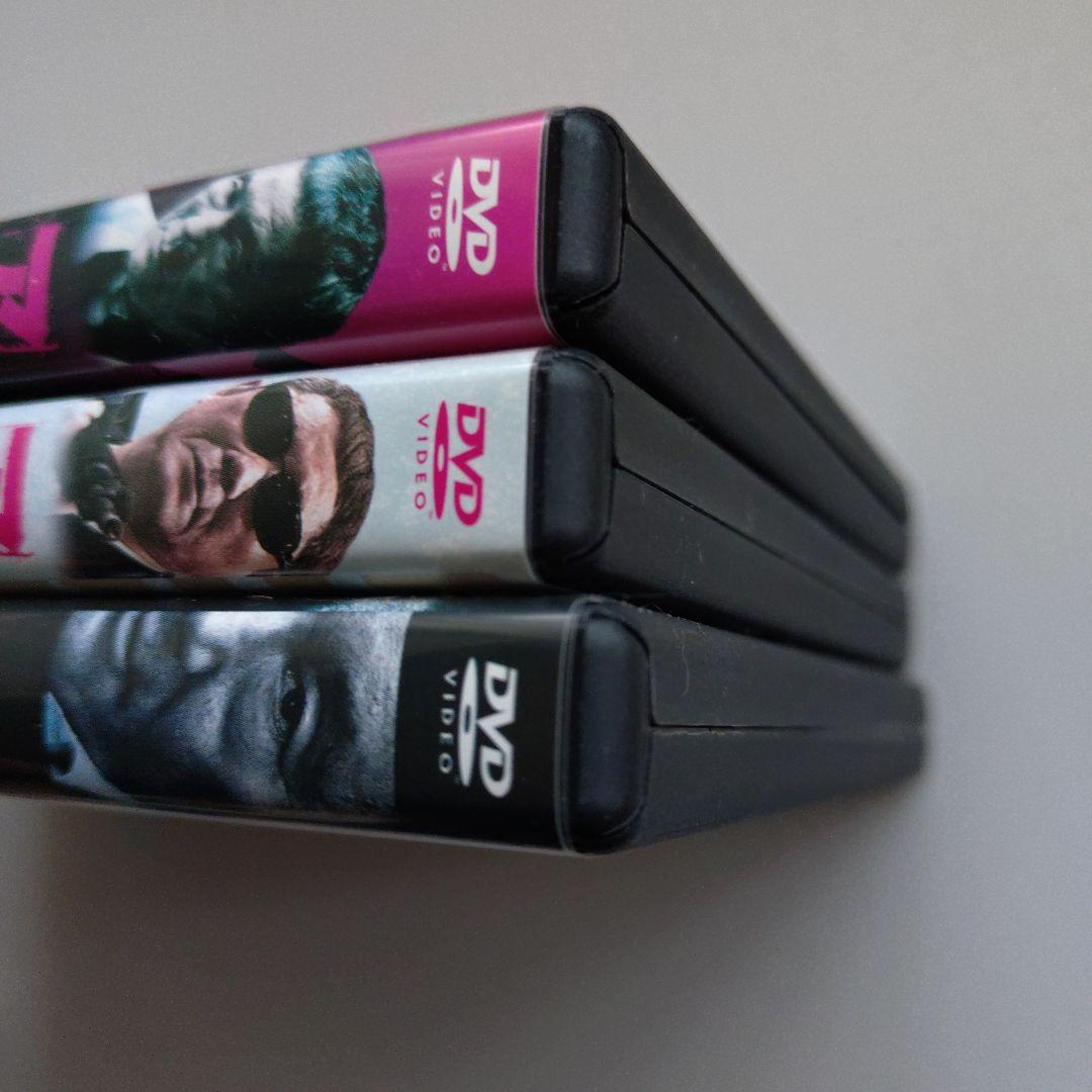 アウトレイジ　DVD　3枚セット　　　セル版美品です