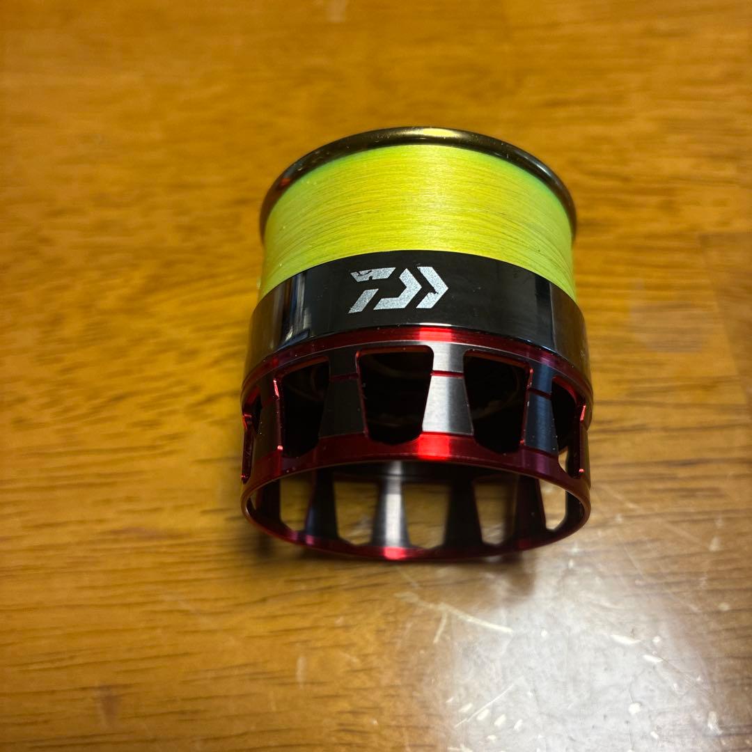 ダイワRCSスピニングリールカスタムスプール２００４レッド