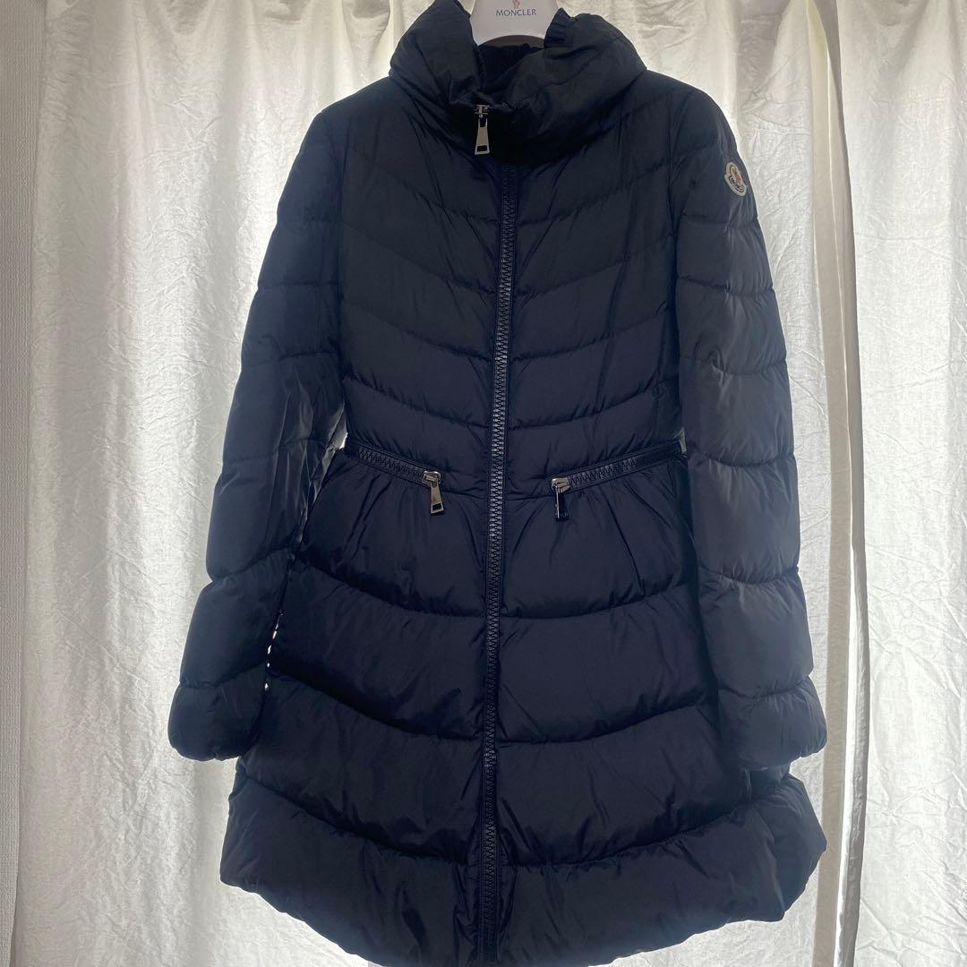 MONCLERロングダウン