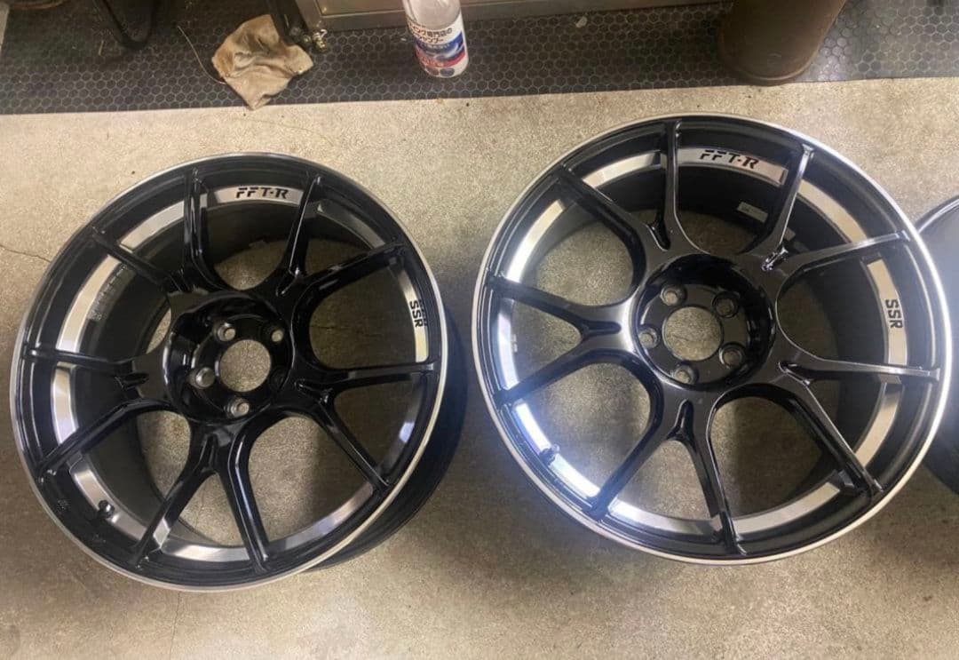 SSR GTX02 18インチ8.5j PCD100 5穴