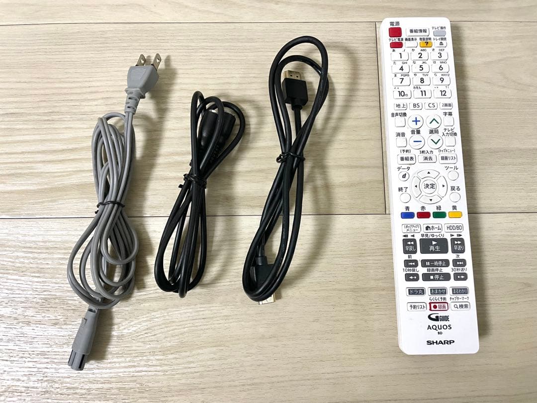 SHARP シャープ　ブルーレイディスクレコーダー2022年製